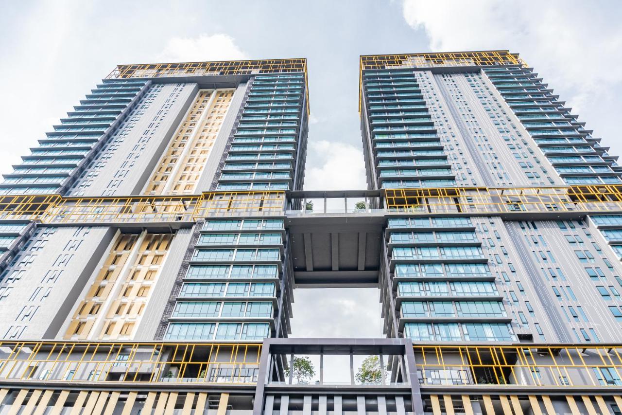 Opus Residences By Airhost Apartment *
